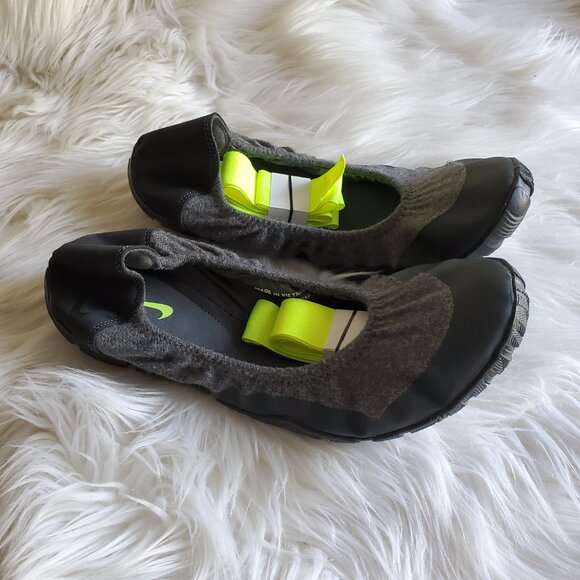 Nike Studio Wrap Dance Yoga Pilates Shoes SZ 9 - Picture 3 of 11